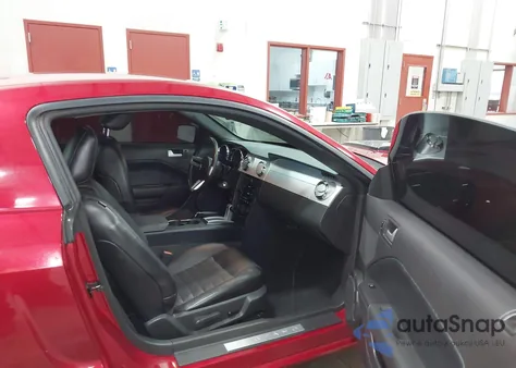 2007 Ford Mustang from USA, damaged, VIN 1ZVHT82H275199493